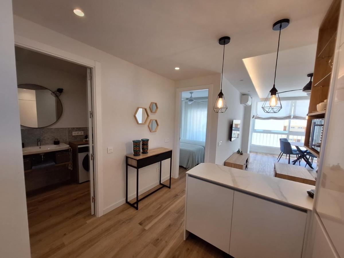 Seafront Apartment Марбелья Экстерьер фото